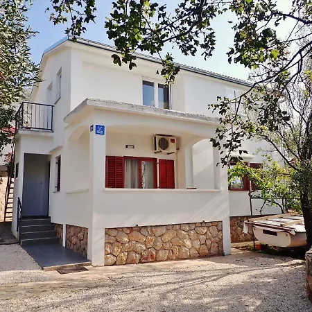 In Starigrad-paklenica 43216 *