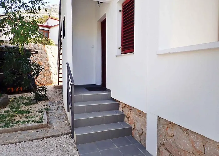In Starigrad-paklenica 43216 아파트 *