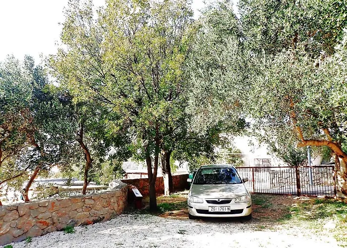 In Starigrad-paklenica 43216 아파트